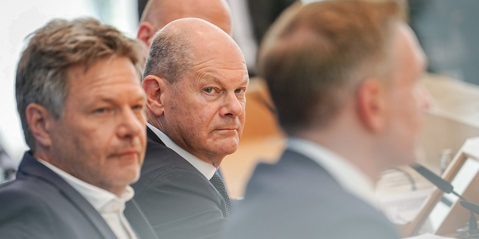 Il governo Scholz è caduto. E&nbsp;ora?